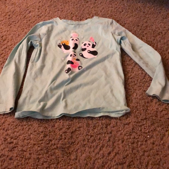 Shirts - Picture 2 of 6